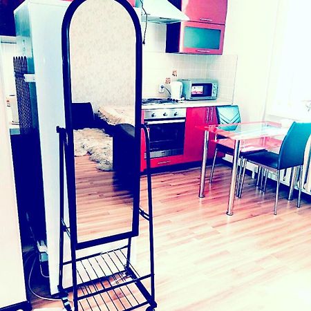Apartment On Sauran Str Center อัสตานา ภายนอก รูปภาพ